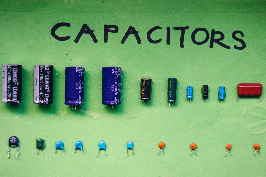 Tụ đề (start capacitor) 200-250µF